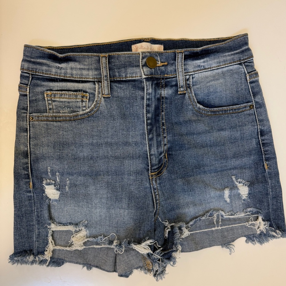 Altar'd State Cutoff Distressed Denim Shorts- Like New- Women’s size XS